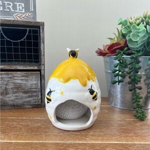 New Decorative Bee Hive Ceramic Sponge Holder Set